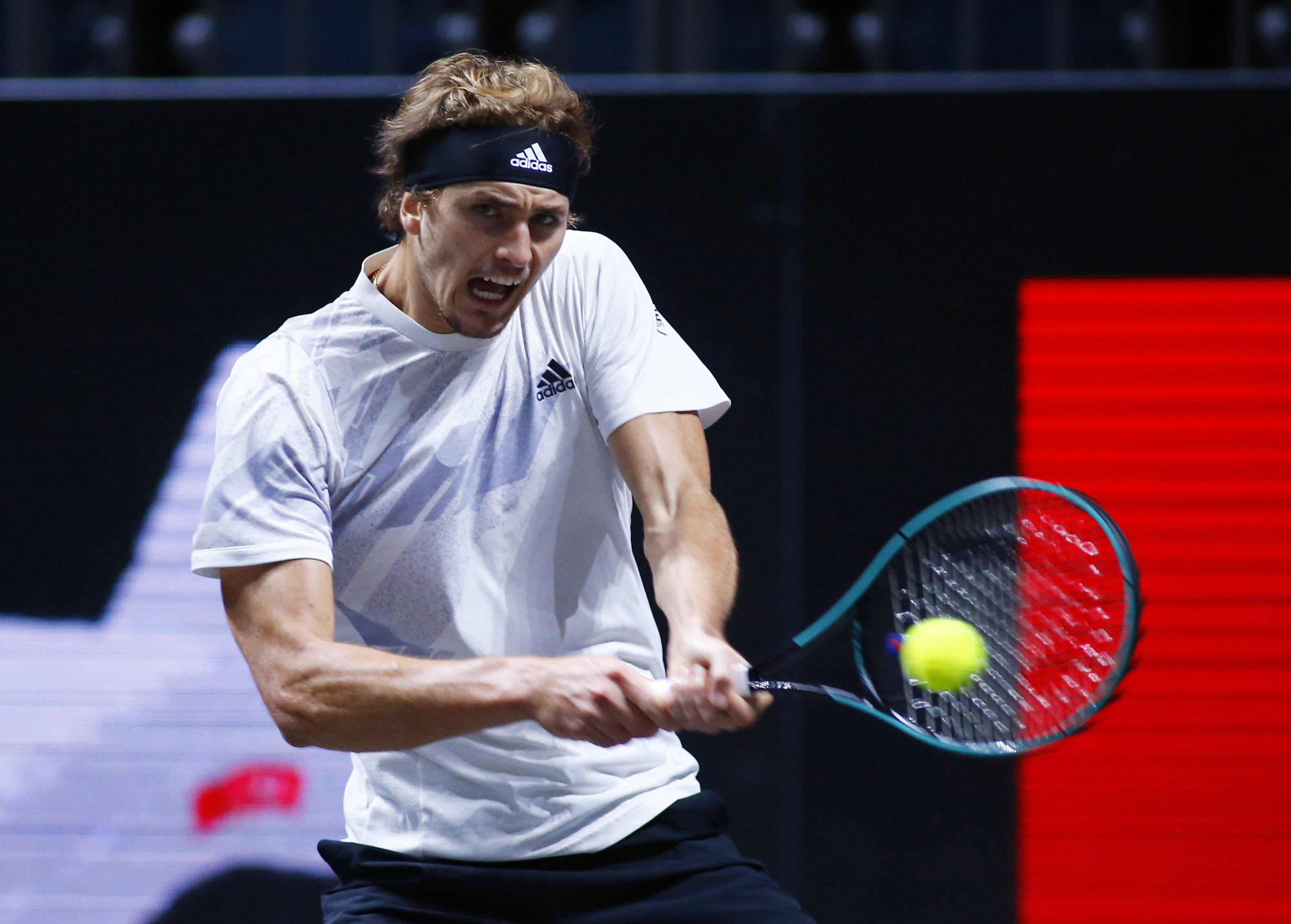 米兰APP下载-德国网球队横扫日本网球队，兹维列夫打破历史纪录的简单介绍