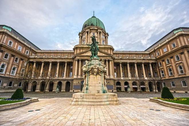 匈牙利3-2险胜奥地利,亮点频现领跑小组 匈牙利3-2险胜奥地利,亮点频现领跑小组