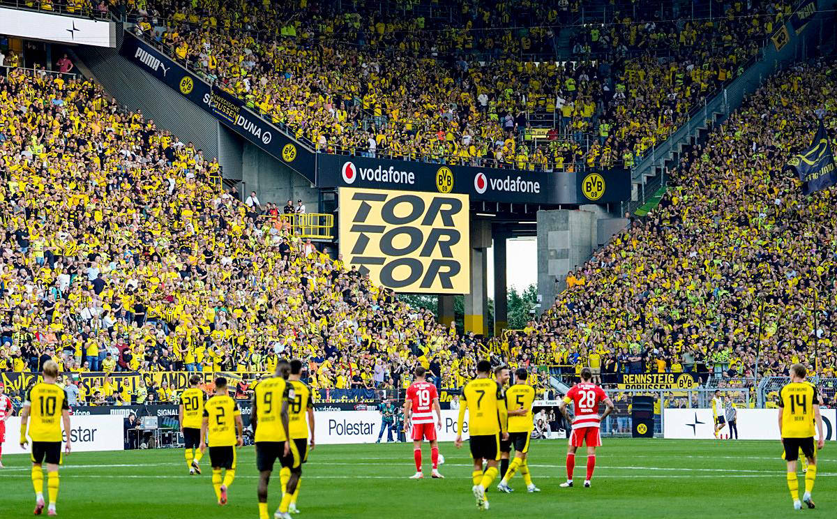 莱比锡红牛主场战平柏林赫塔，保持不败战绩的简单介绍