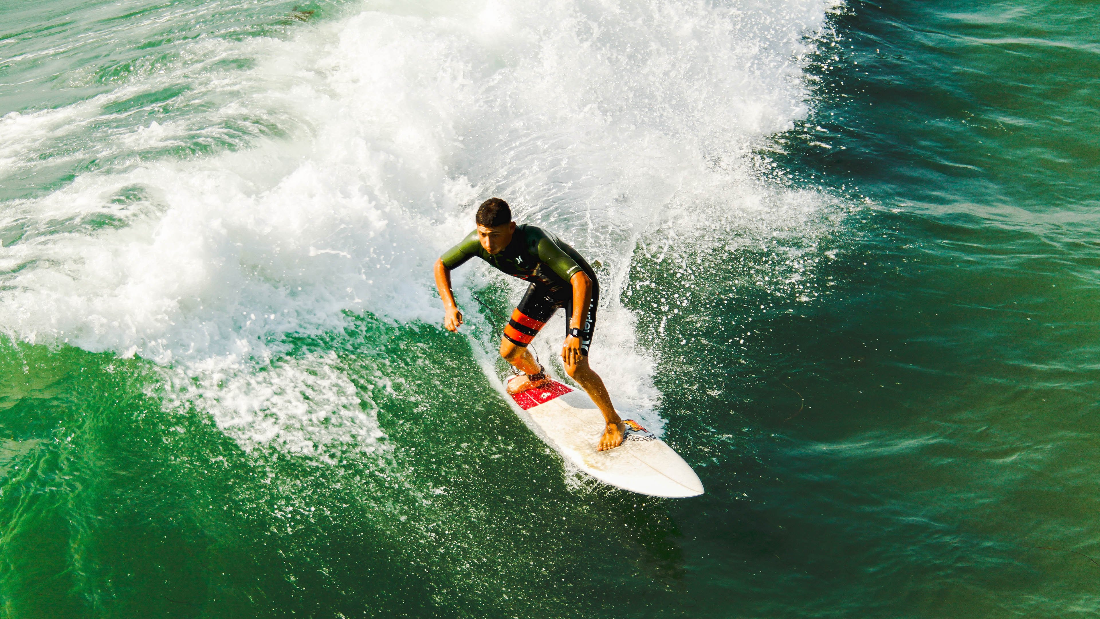 王皓状态火热助法国队轻取韩国队,展现团队唯一性光芒